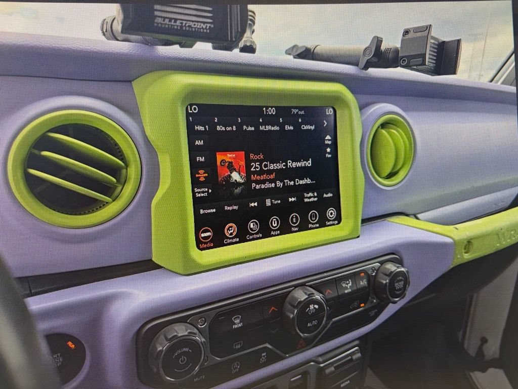 Used 2021 Jeep Wrangler Sport AWD/4WD image 10