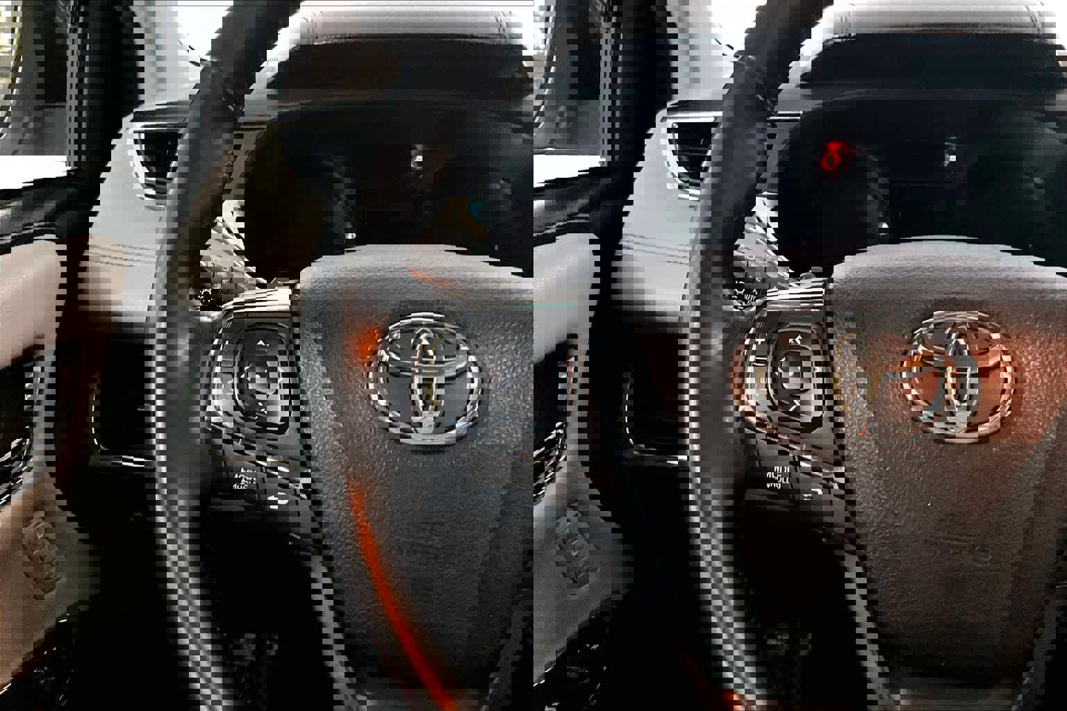 Used 2013 Toyota Avalon XLE Touring image 24