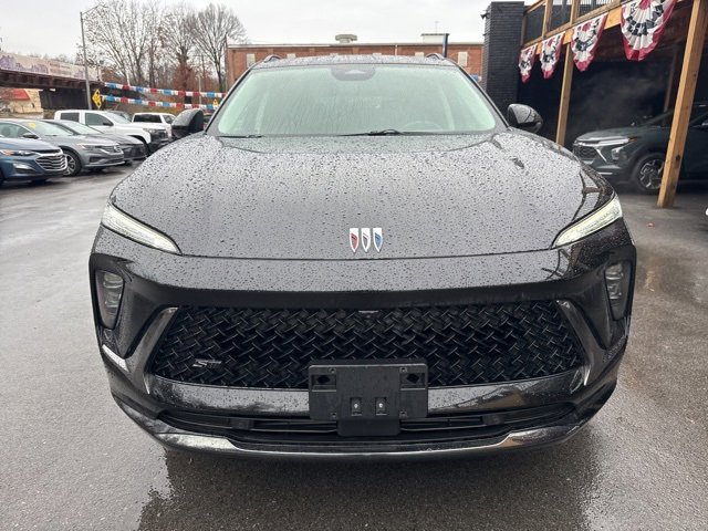 Used 2024 Buick Envision Sport Touring image 4