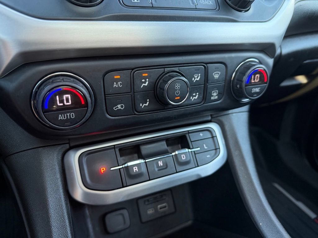 Used 2020 GMC Acadia SLT w/ Trailering Package FWD image 23