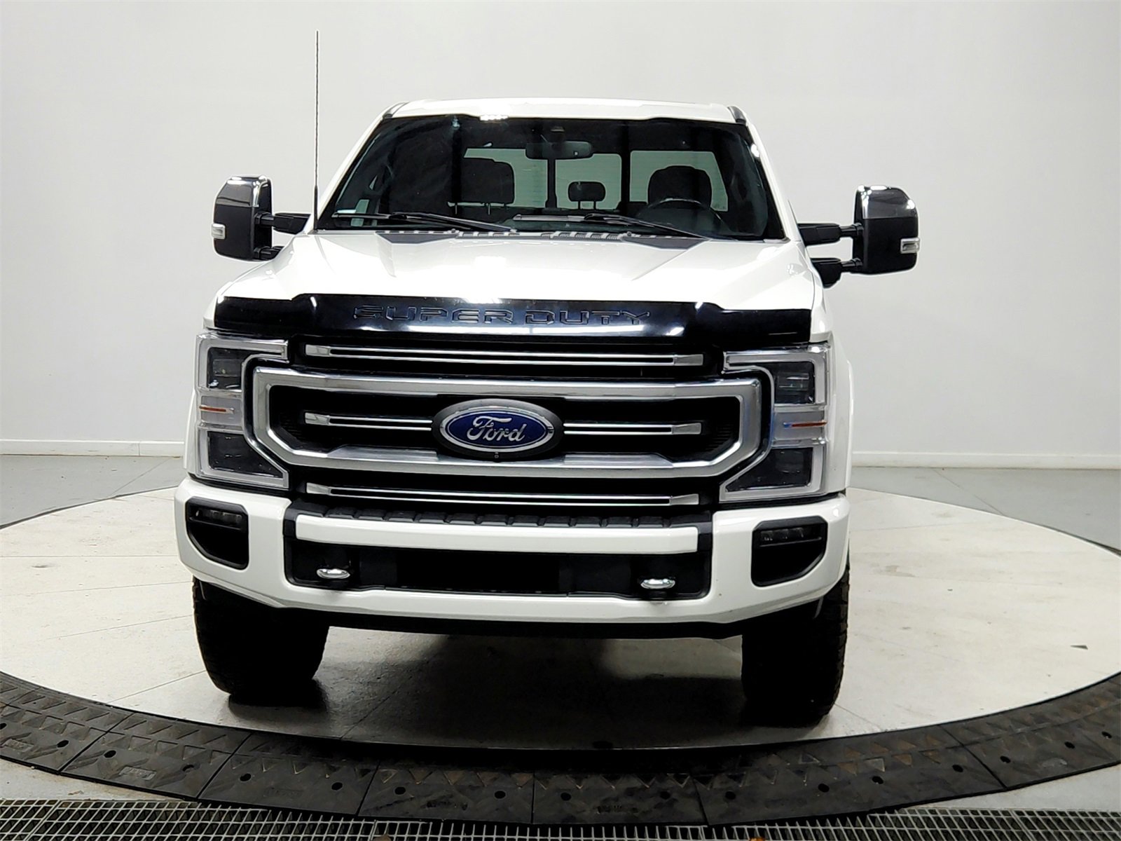 Used 2021 Ford F250 Platinum w/ Tremor Off-Road Package image 2