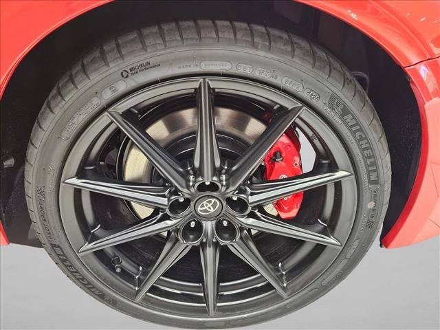 New 2026 Toyota GR86 Premium w/ Performance Package RWD image 10