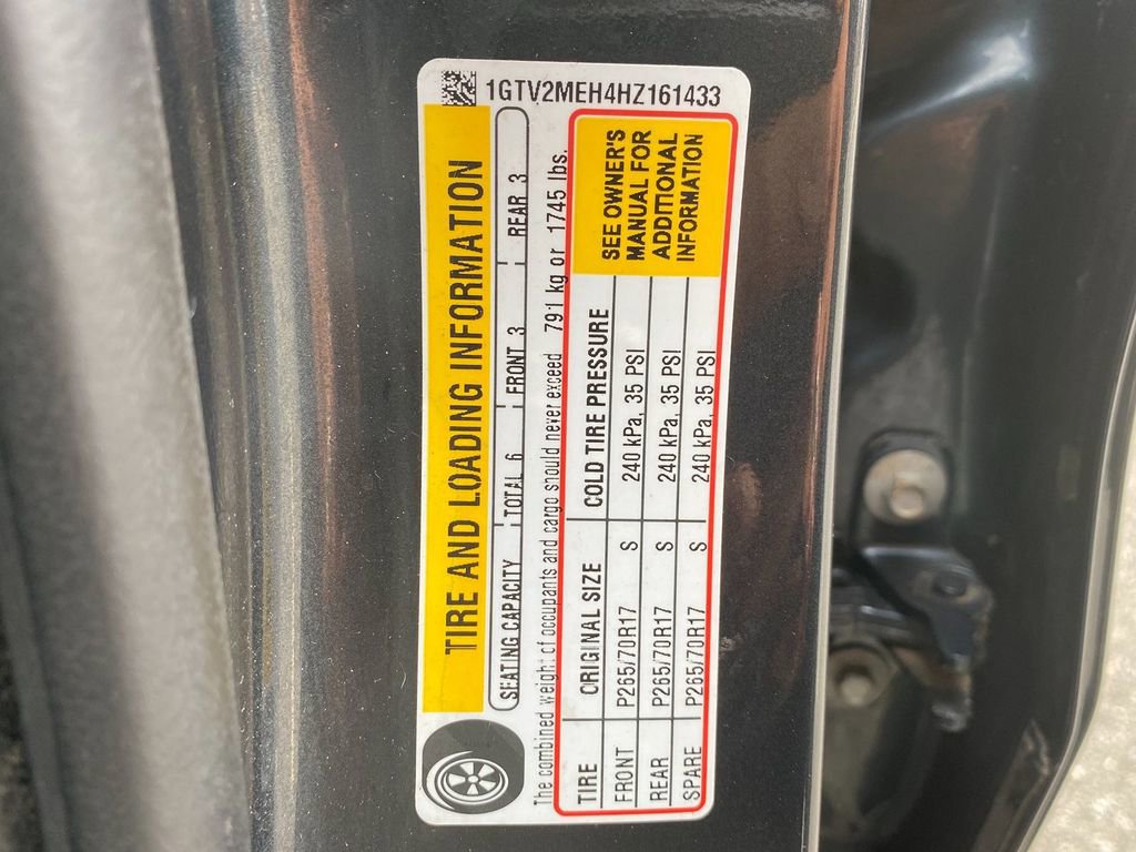 Used 2017 GMC Sierra 1500 SLE w/ SLE Value Package image 32