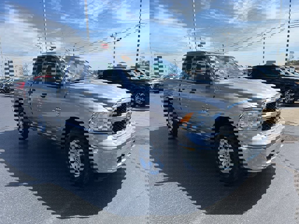 Used 2024 RAM 1500 Classic SLT image 20