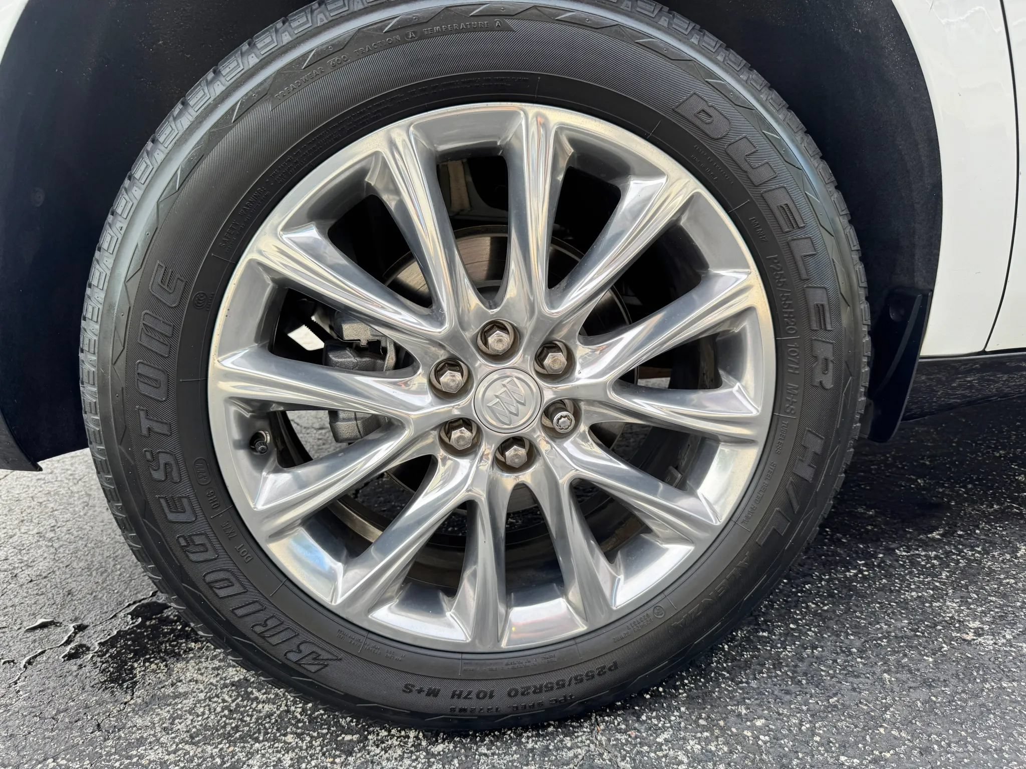 Used 2019 Buick Enclave Premium w/ Experience Buick Package FWD image 39