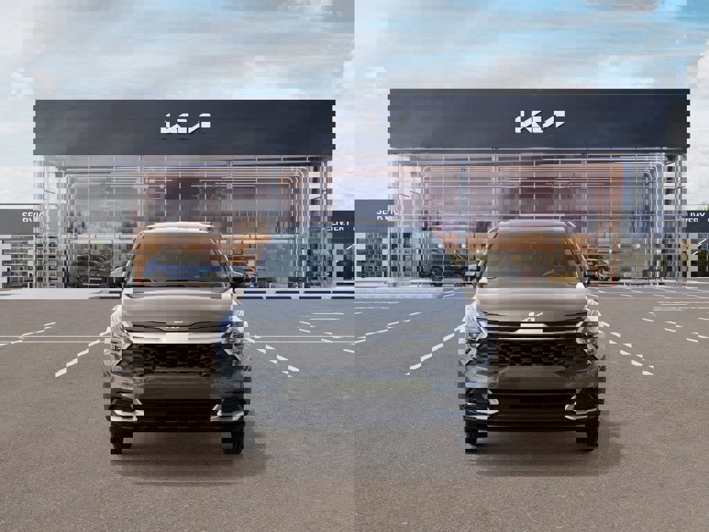 New 2025 Kia Sportage LX image 2