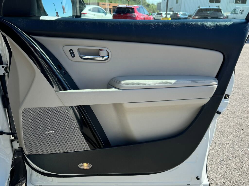 Used 2012 MAZDA CX-9 Touring w/ Moonroof & Bose Audio Pkg AWD/4WD image 23