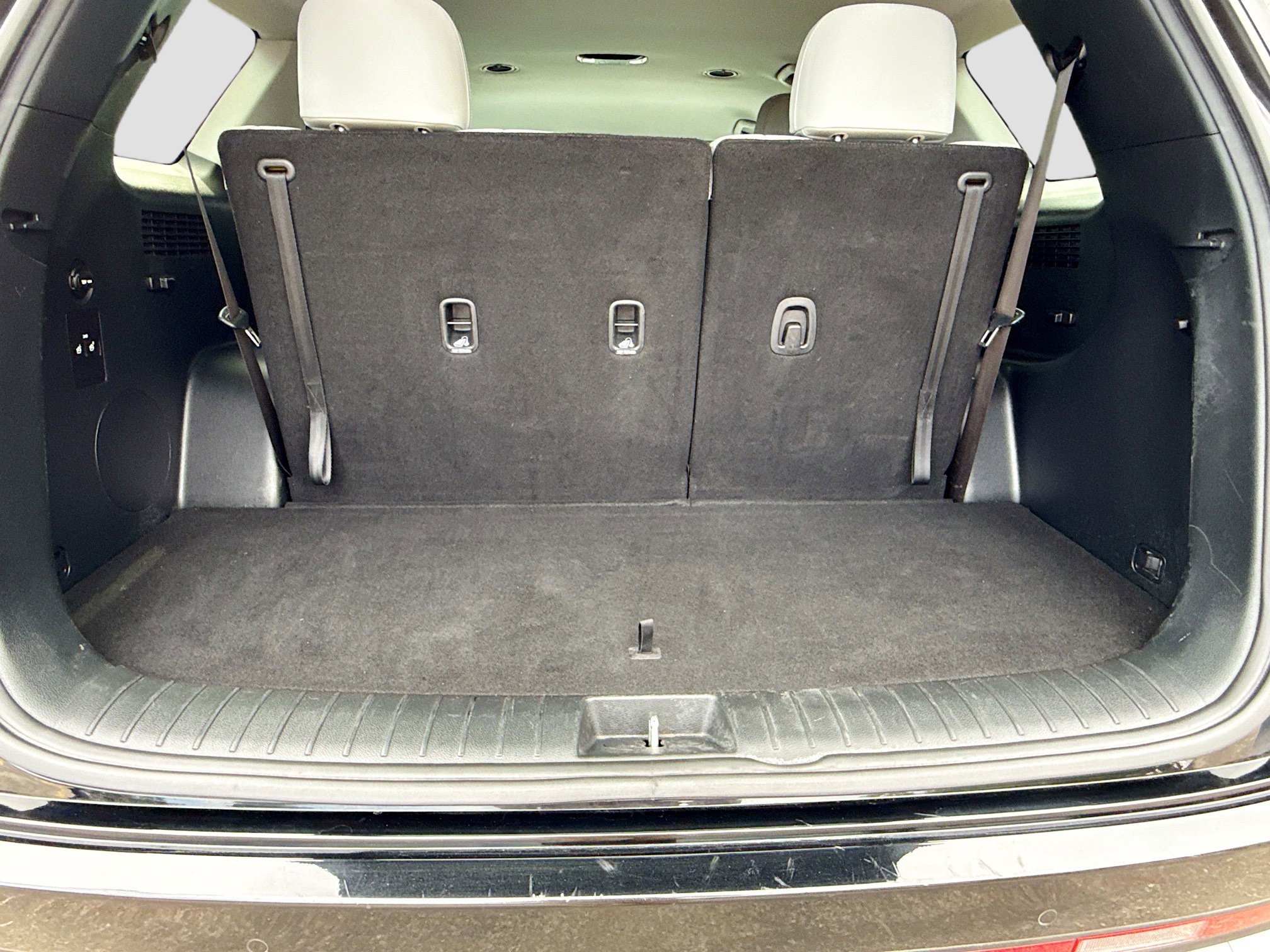 Used 2025 Hyundai Palisade SEL FWD image 11