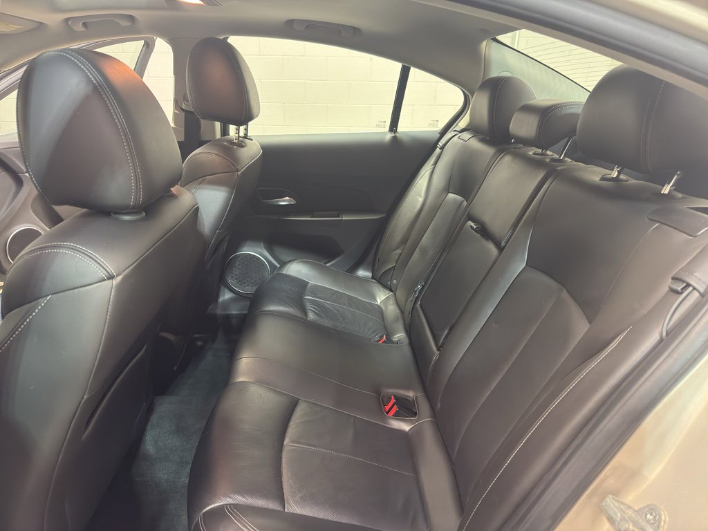 Used 2011 Chevrolet Cruze LT image 28