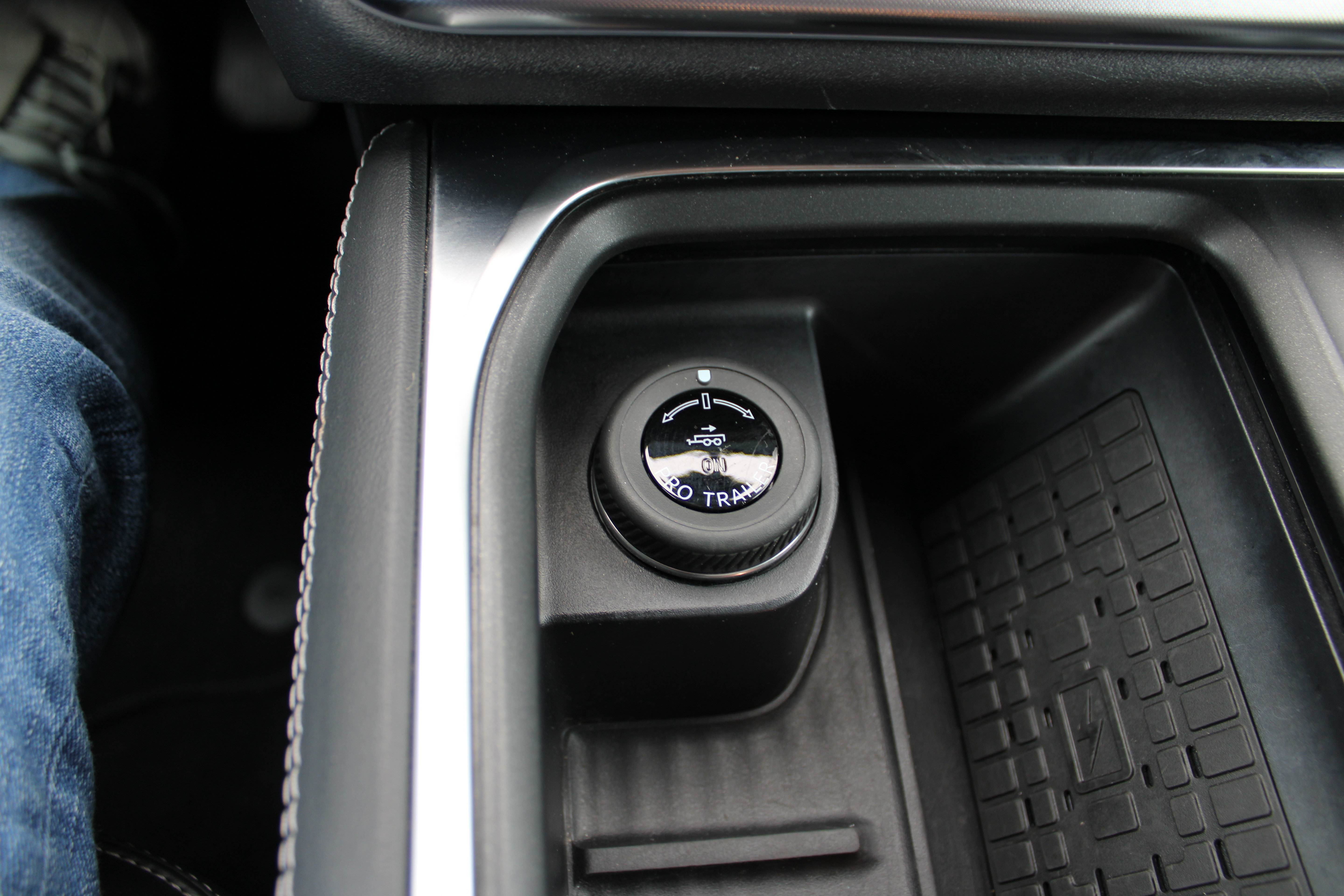 Used 2025 Ford Expedition Platinum AWD/4WD image 29
