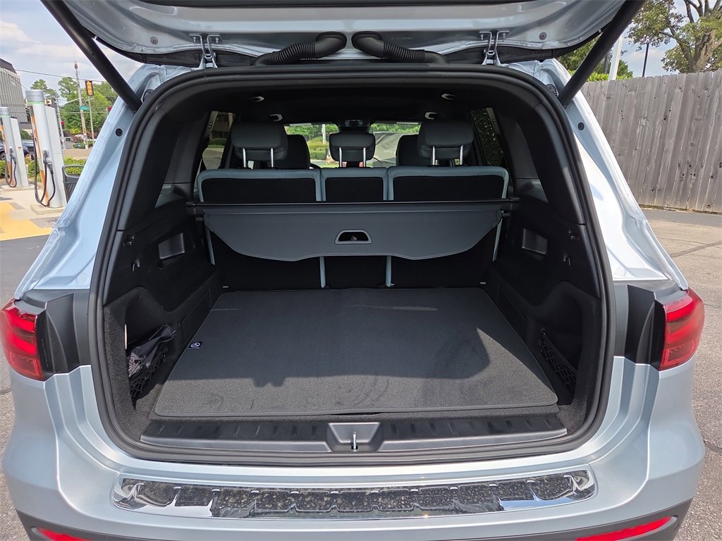 New 2026 Mercedes-Benz GLB 250 4MATIC image 14