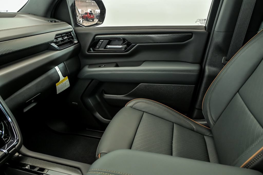 New 2026 GMC Yukon AT4 w/ AT4 Premium Package AWD/4WD image 19