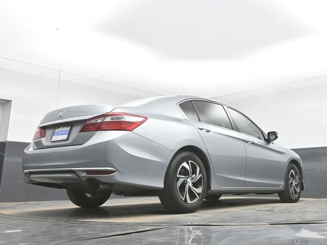 Used 2017 Honda Accord LX image 43