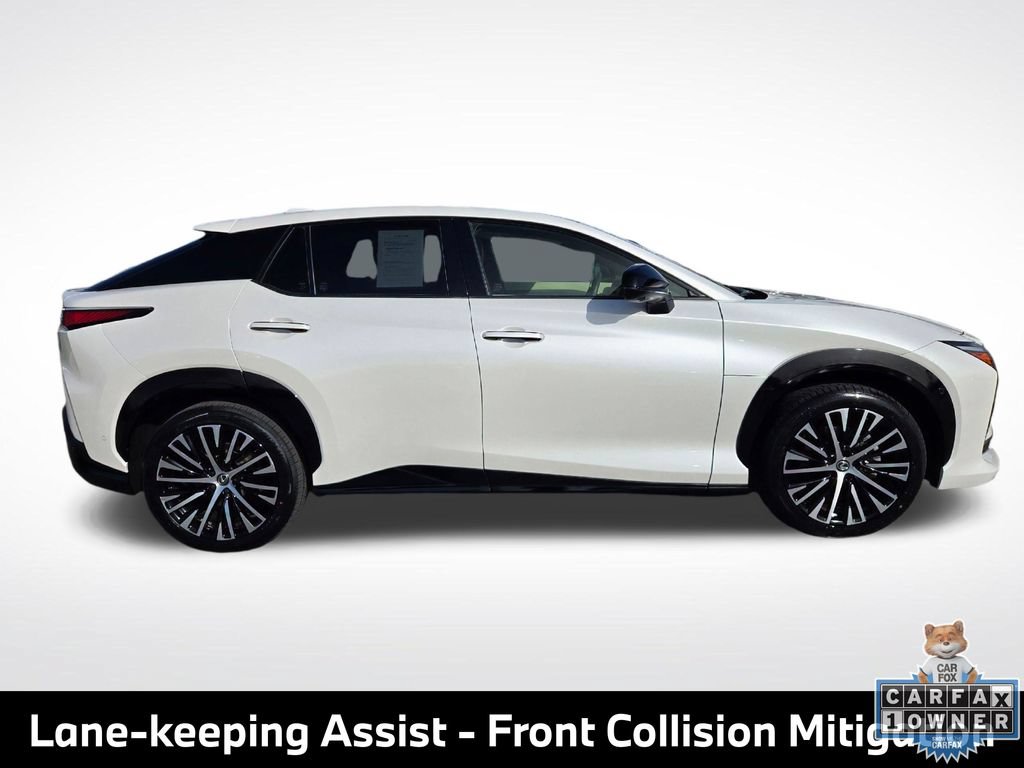 Used 2023 Lexus RZ 450e Premium w/ Technology Package AWD/4WD image 11