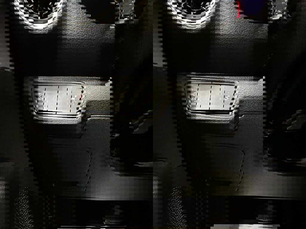 Used 2024 Kia Forte LXS image 17