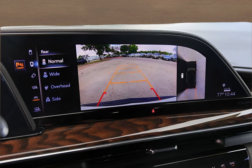 Used 2022 Cadillac Escalade Sport Platinum AWD/4WD image 18