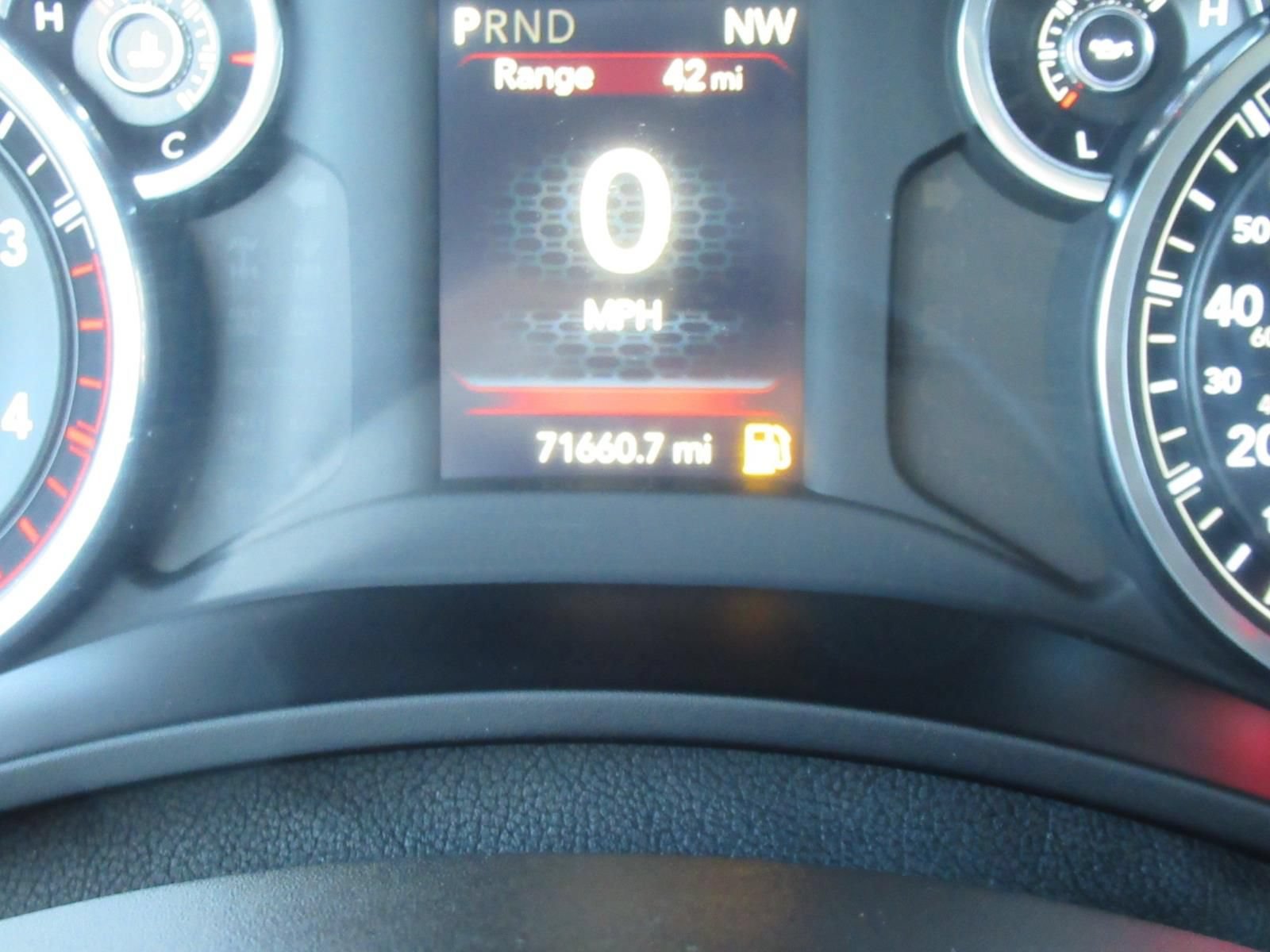 Used 2024 RAM 2500 Big Horn AWD/4WD image 28