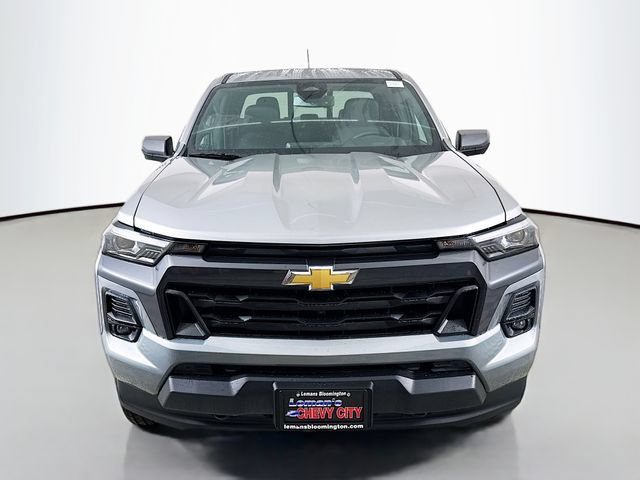New 2026 Chevrolet Colorado LT w/ LT Convenience Package AWD/4WD image 2