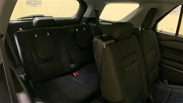Used 2022 Ford Explorer XLT image 15