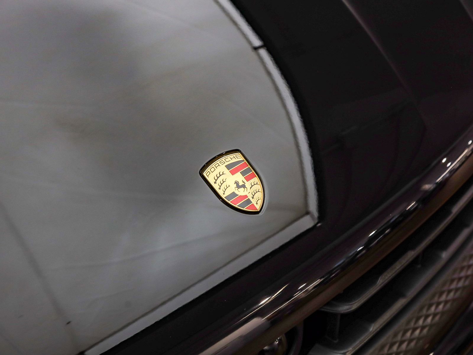 Certified 2025 Porsche Macan S AWD/4WD image 17