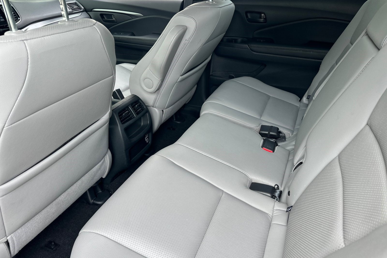Used 2023 Honda Passport EX-L image 26