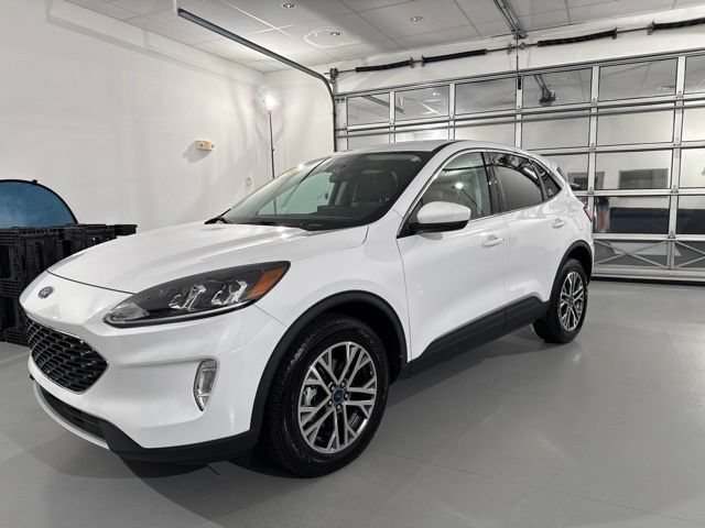 Used 2022 Ford Escape SEL AWD/4WD image 3