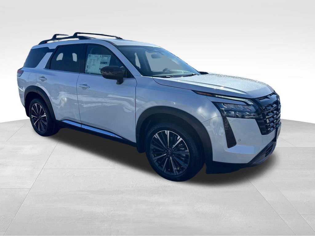 New 2026 Nissan Pathfinder Platinum image 8