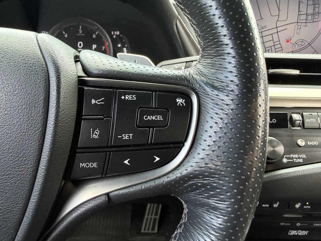 Used 2020 Lexus ES 350 F Sport w/ Accessory Package 2 FWD image 18