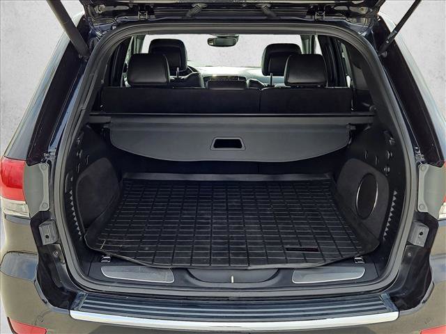 Used 2020 Jeep Grand Cherokee Overland image 6