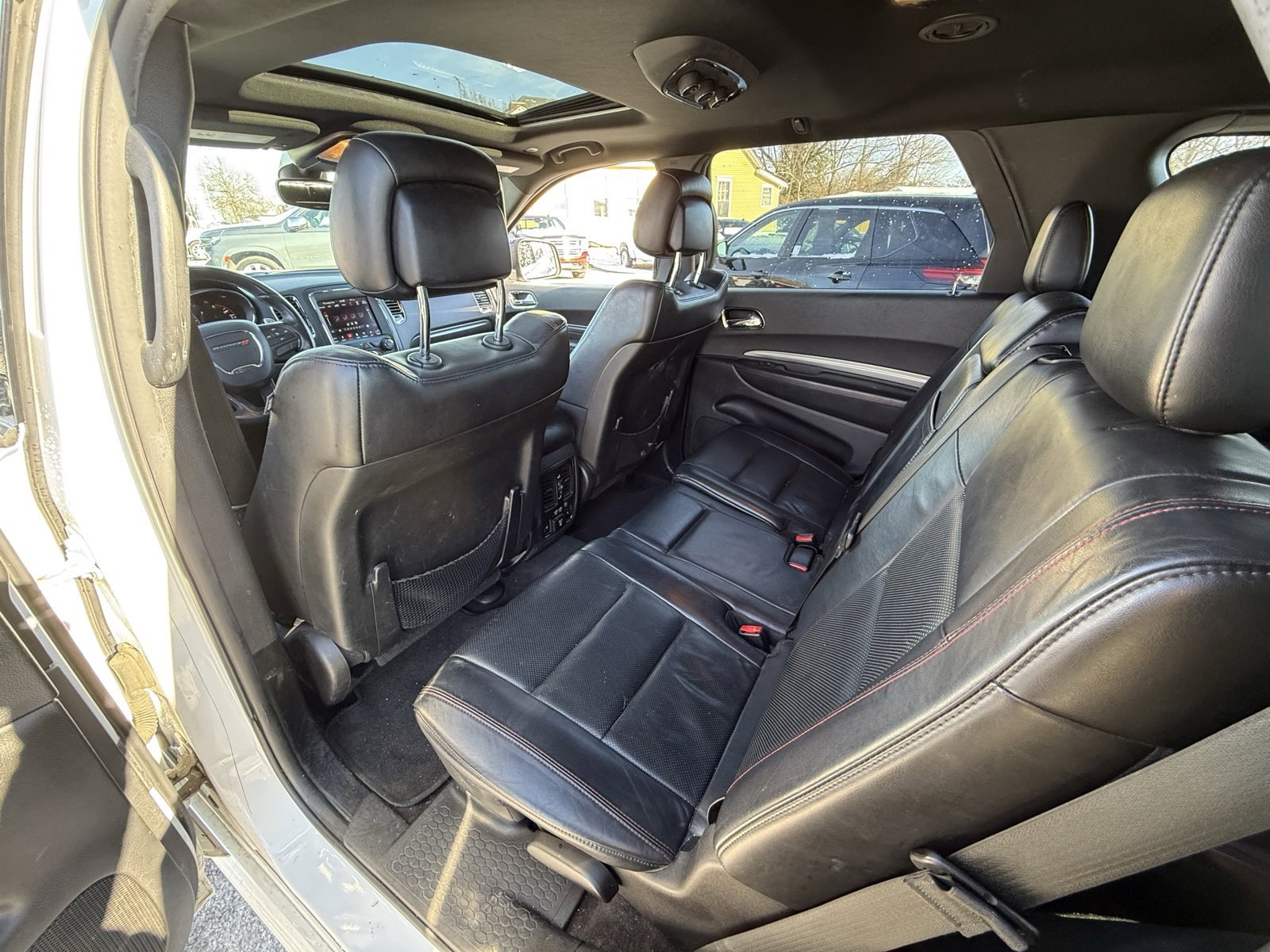 Used 2018 Dodge Durango R/T w/ Blacktop Package image 24