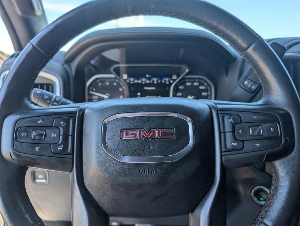 Used 2020 GMC Sierra 1500 AT4 w/ AT4 Premium Package AWD/4WD image 23