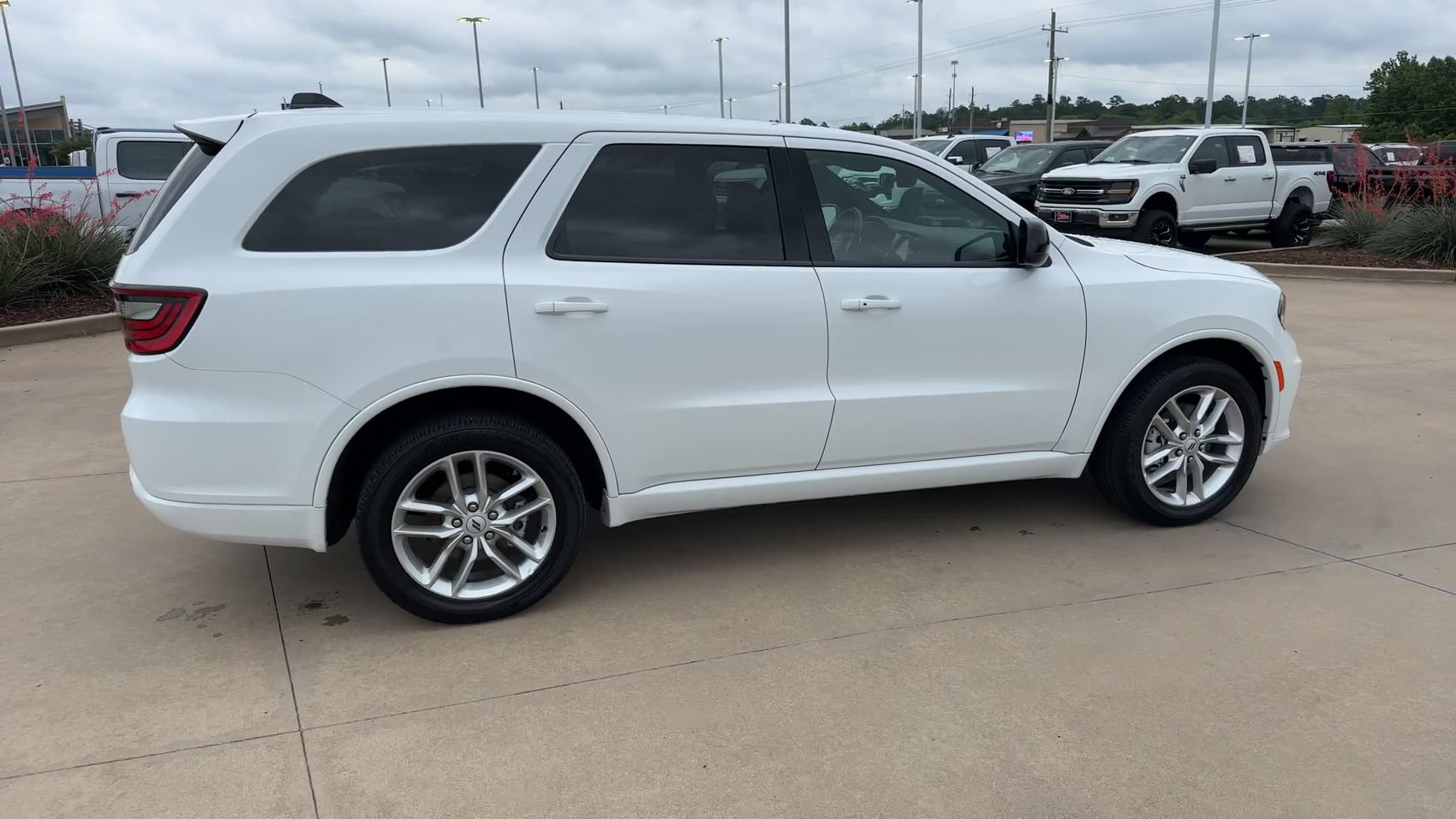Used 2026 Dodge Durango GT AWD/4WD image 9