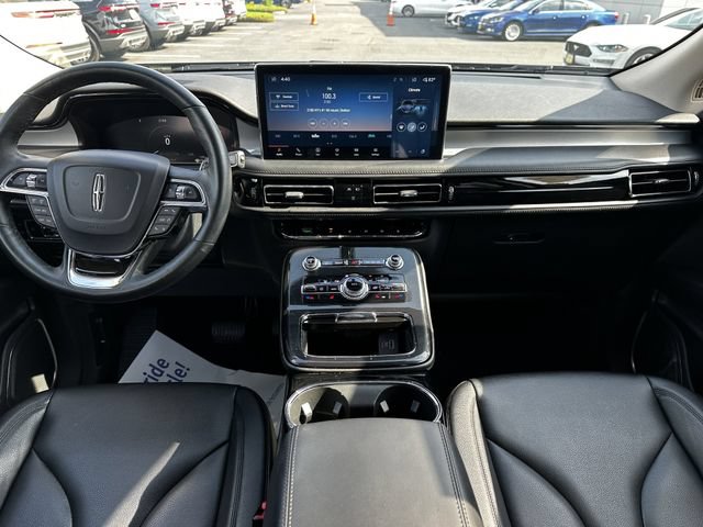 Certified 2023 Lincoln Nautilus AWD w/ Premium Package image 15