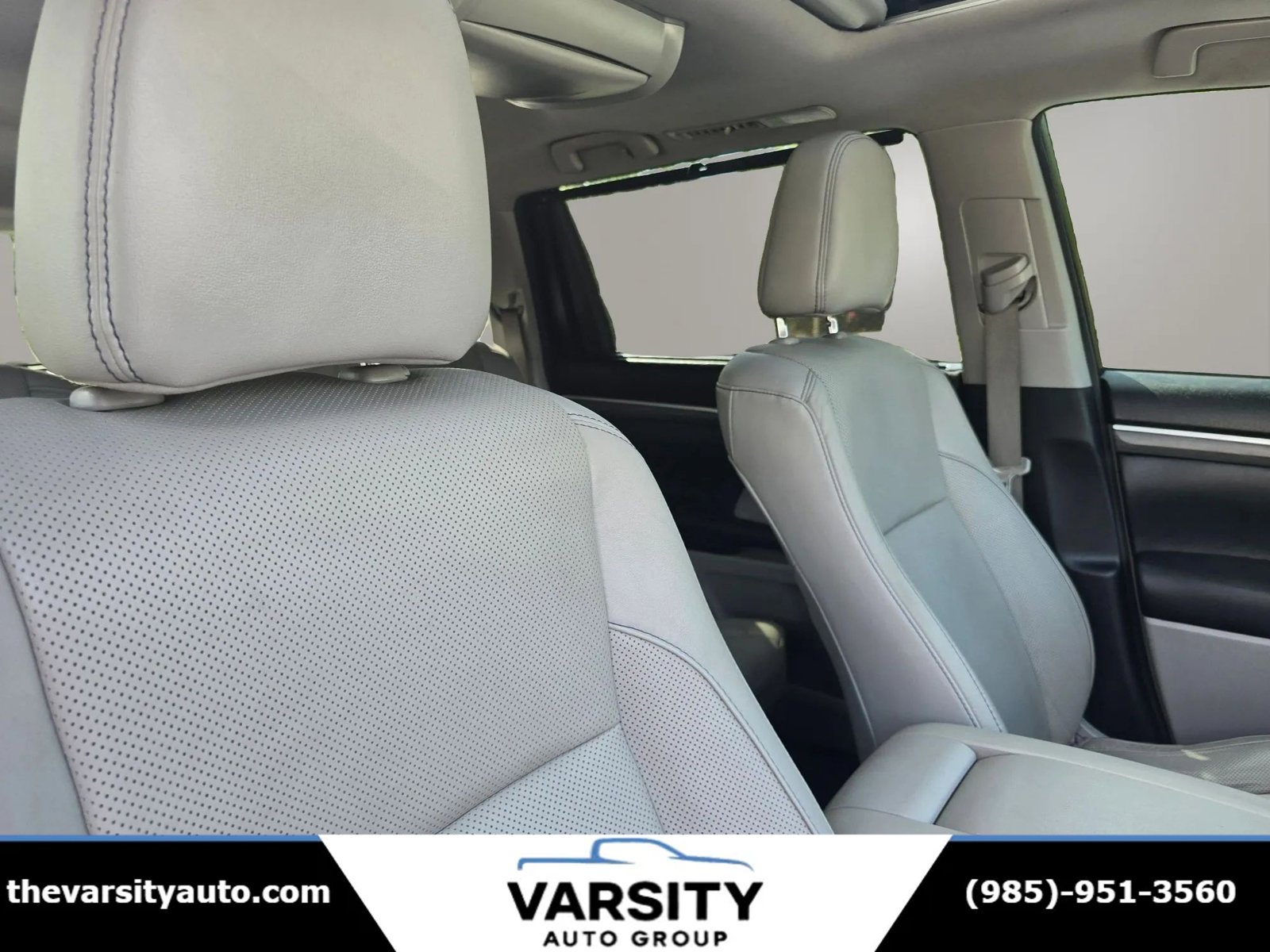 Used 2017 Toyota Highlander Limited image 16