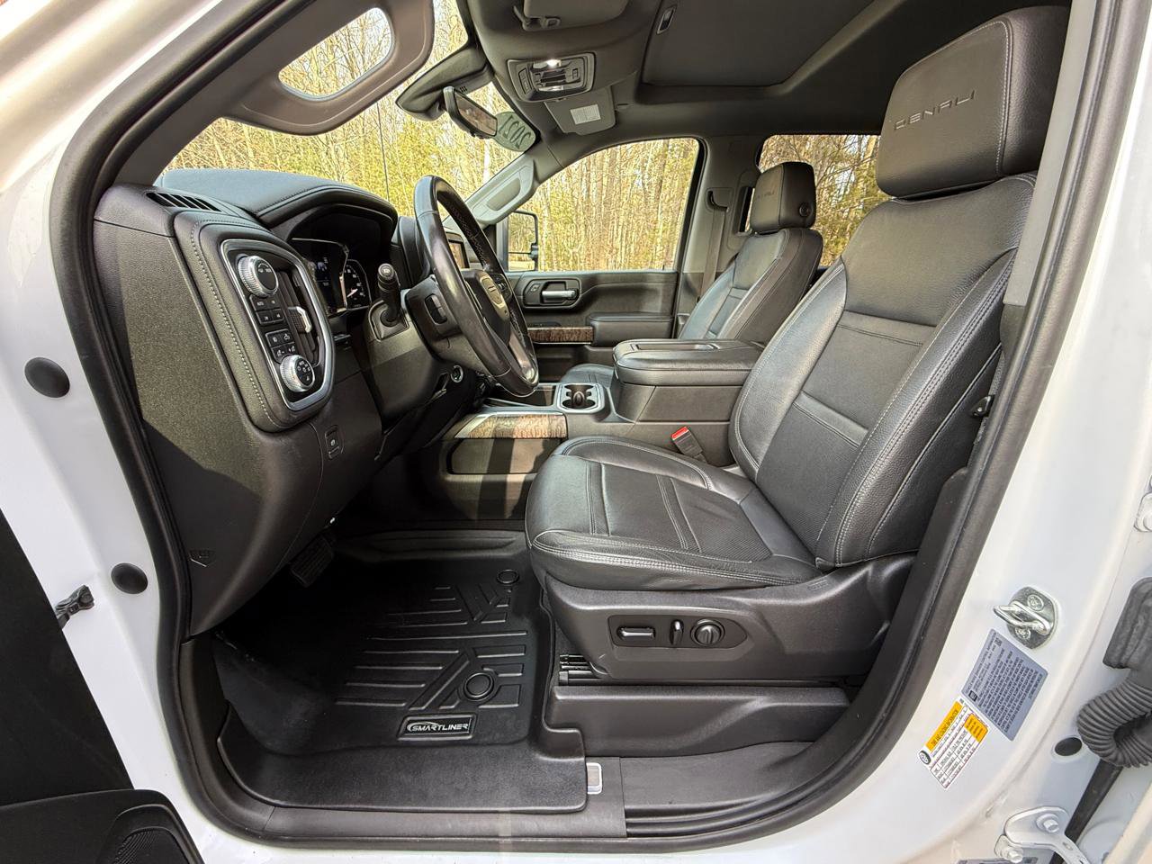 Used 2021 GMC Sierra 2500 Denali w/ Technology Package image 16