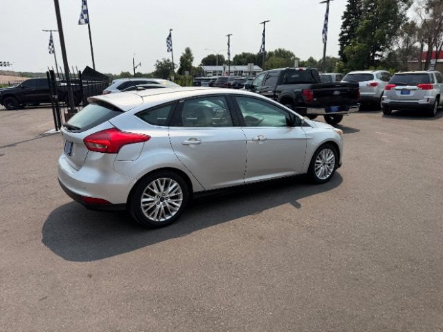 Used 2016 Ford Focus Titanium FWD image 11