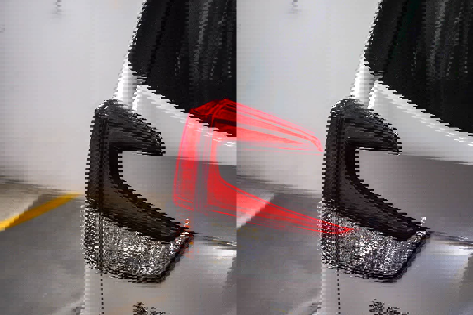 Used 2021 Subaru Forester Limited w/ Popular Package #3 AWD/4WD image 7