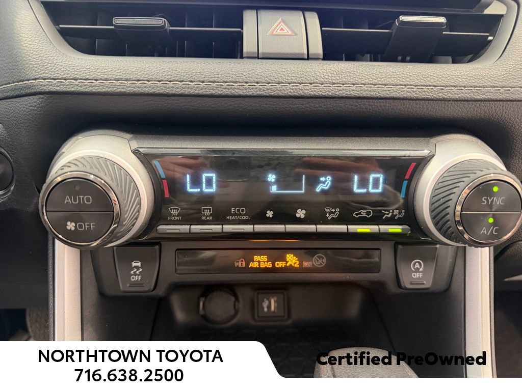Used 2024 Toyota RAV4 XLE AWD/4WD image 10