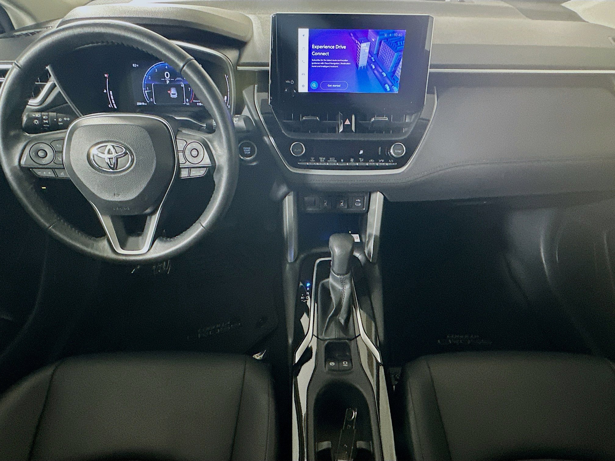 Used 2023 Toyota Corolla Cross XLE w/ Convenience Package AWD/4WD image 27