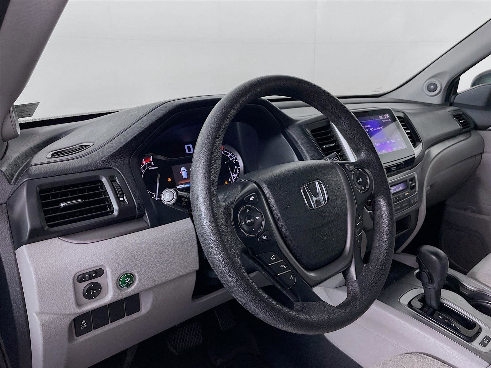 Used 2017 Honda Pilot EX image 14