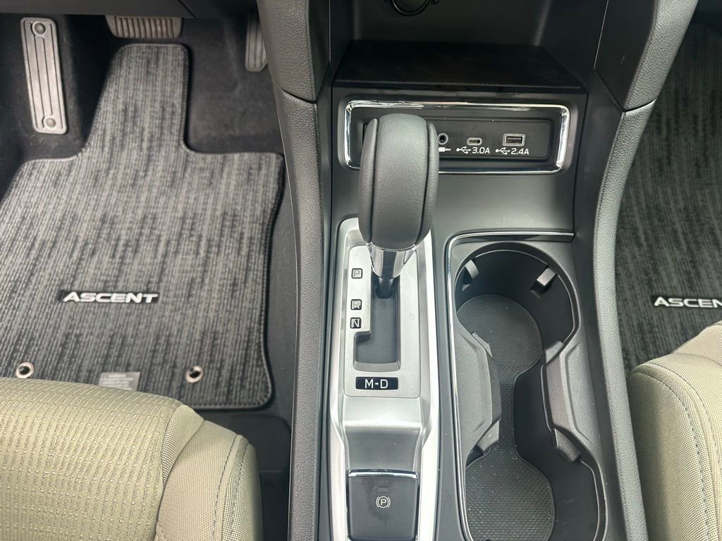 Used 2025 Subaru Ascent Premium AWD/4WD image 30