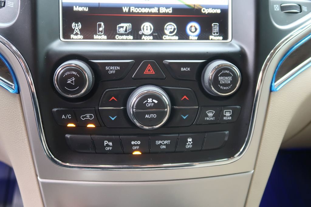 Used 2016 Jeep Grand Cherokee Limited image 24