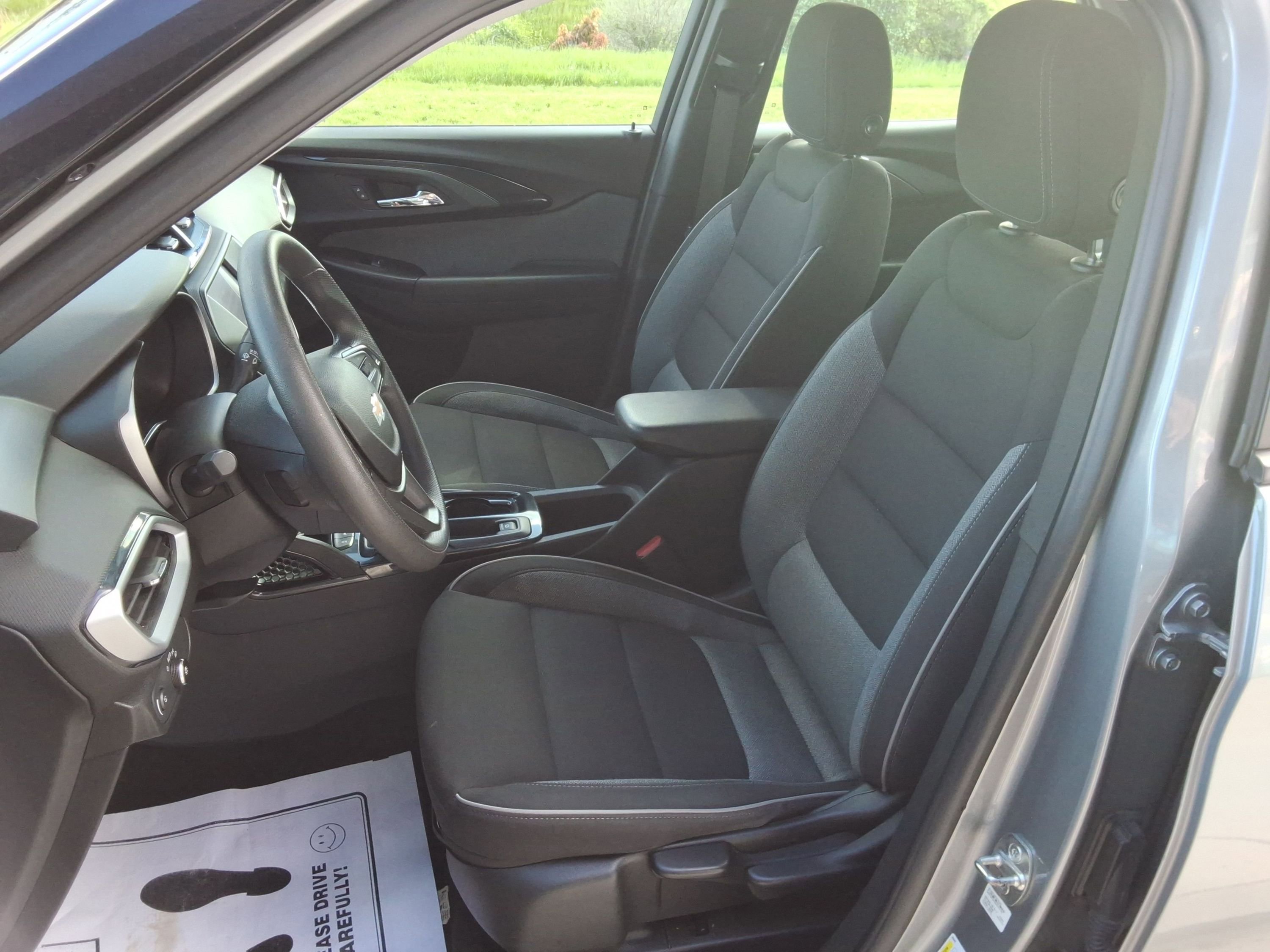 Used 2023 Chevrolet TrailBlazer LS AWD/4WD image 27