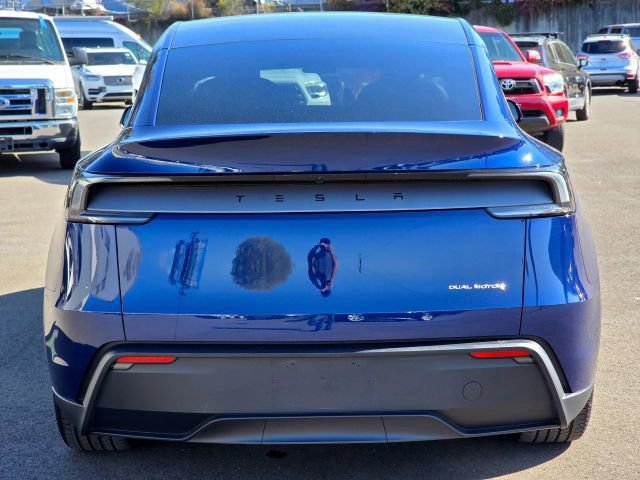 Used 2026 Tesla Model Y AWD image 7