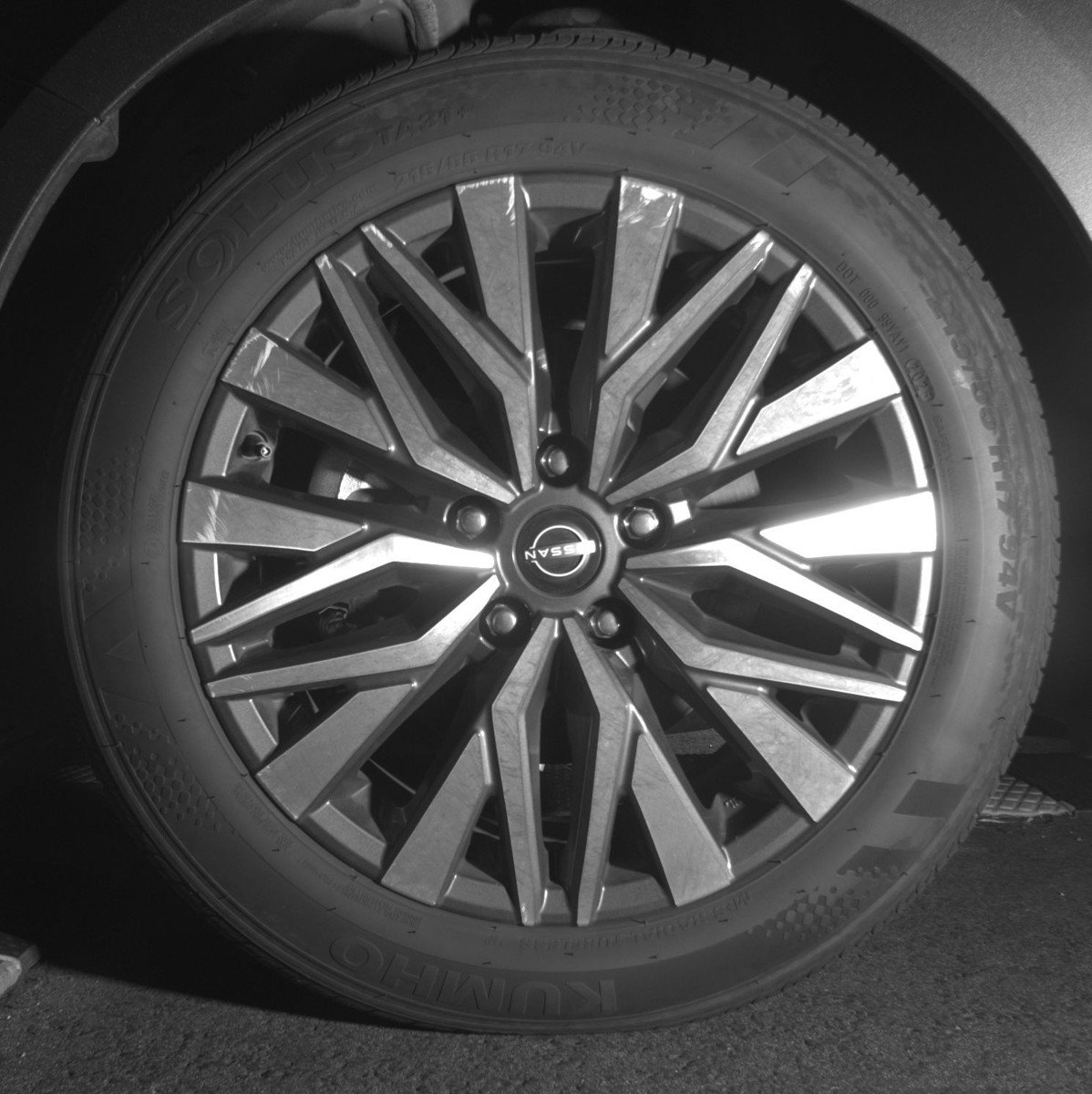 Used 2025 Nissan Altima 2.5 SV image 12