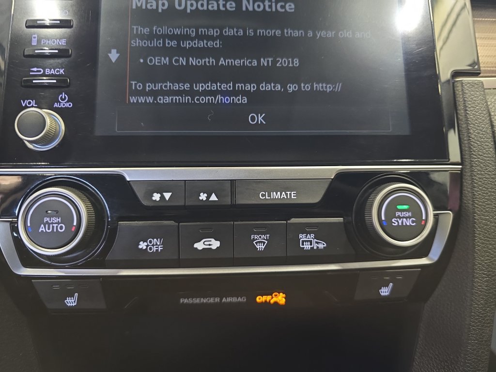 Used 2019 Honda Civic Touring image 21