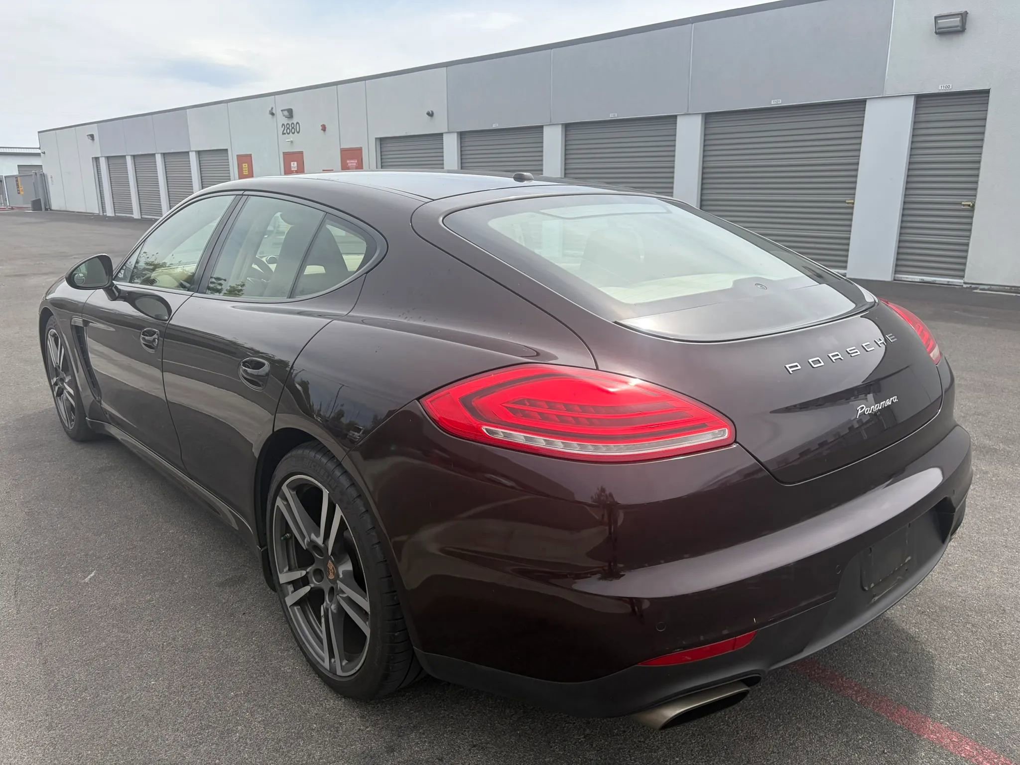 Used 2014 Porsche Panamera 4 AWD/4WD image 6
