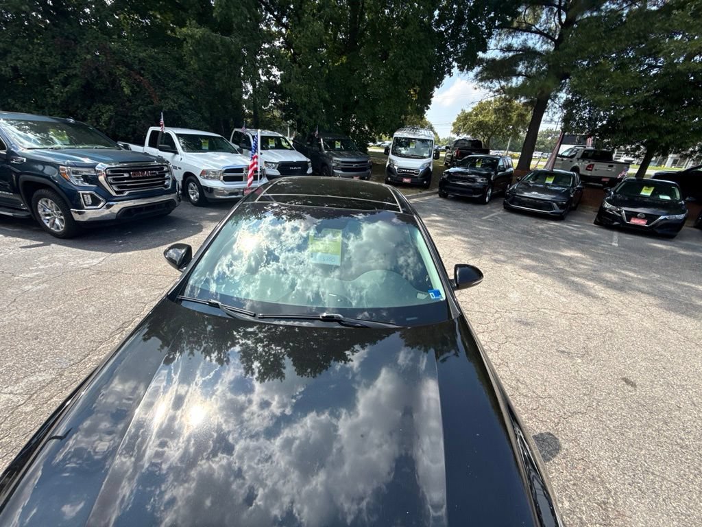 Used 2018 Kia Optima EX w/ Technology Package FWD image 11