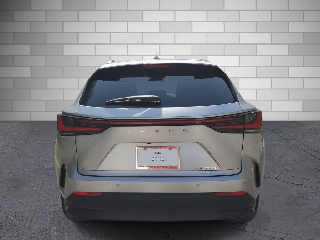 Used 2022 Lexus NX 350h AWD w/ Vision Package image 4