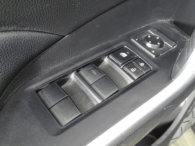 Used 2021 Toyota RAV4 LE image 15